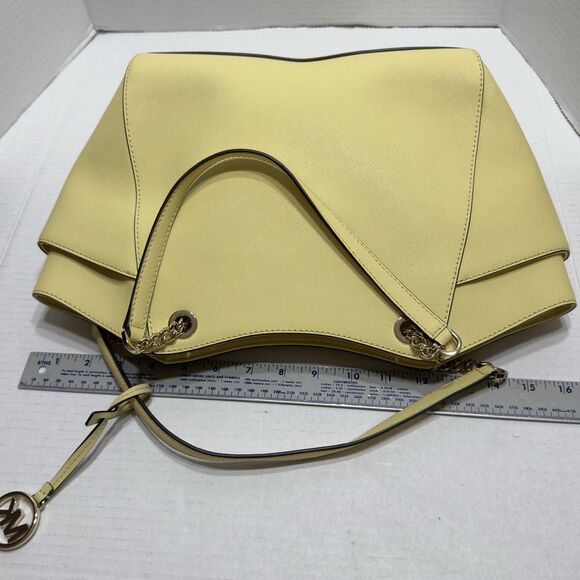 Michael Kors Jet Set Chain Large Shoulder Tote Yellow Saffiano Leather Bag Purse - Picture 7 of 14